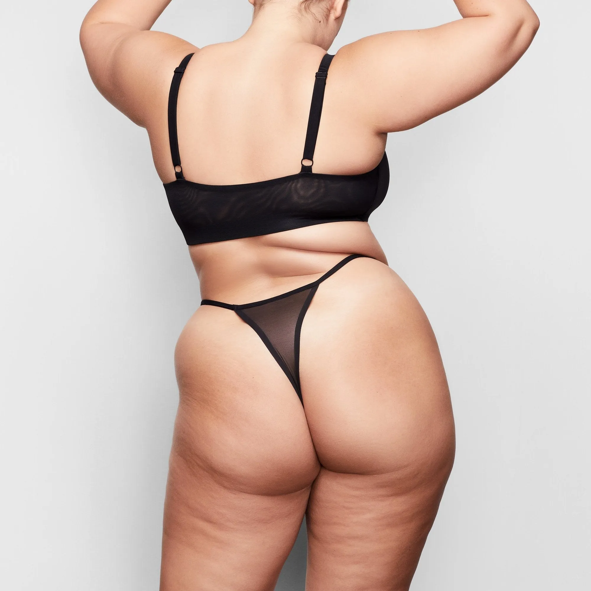 MESH STRING THONG | ONYX