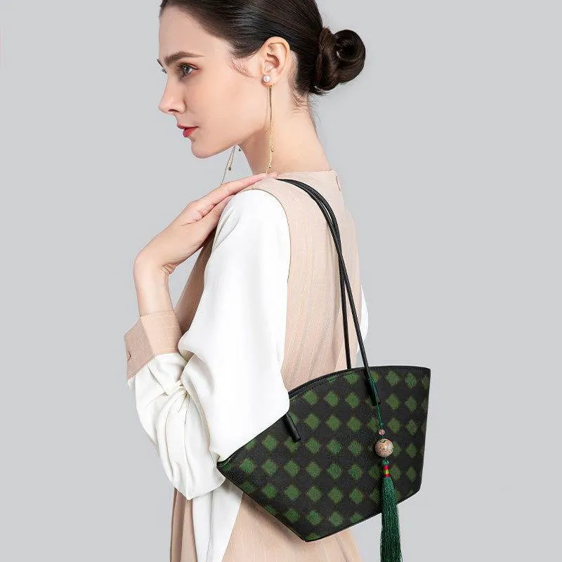 Xiangyunsha Silk Vintage Green Shoulder Bag
